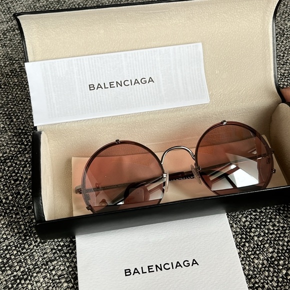 NEW Balenciaga retro round monochromatic metal sunglasses in brown / red - Picture 2 of 8